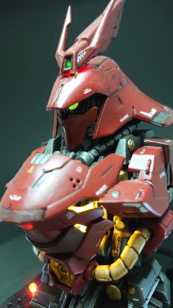 サザビー メカニカルバスト