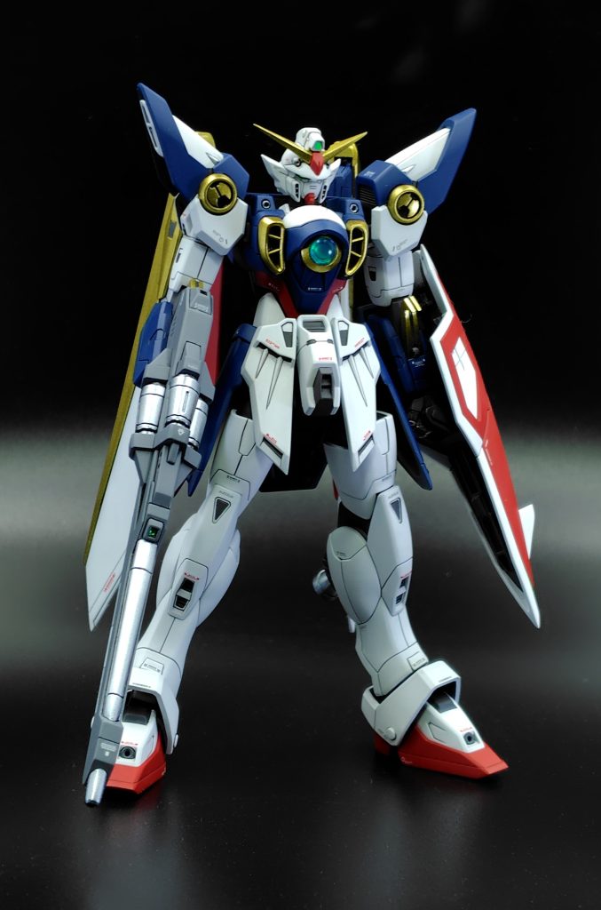 EGじゃなくてRGが欲しいんだよな～、と思いながらとりあえず組んでみたら、めっちゃハイクオリティじゃないですか… EG見くびっててスミマセンでした！そして「このパーツがこう組み合わさるのか！」というパズル的な驚きもあり、組んでて非常に楽しかったです。唯一の問題はEGなのに入手しづらいことだ…！