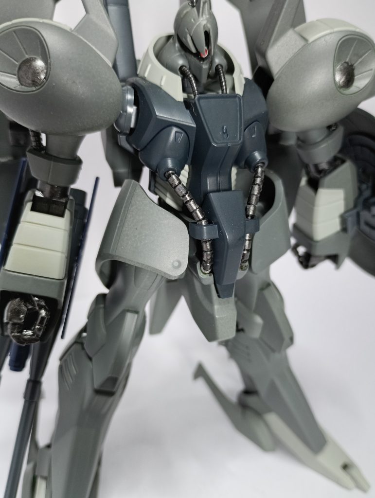 改造箇所は胸の軟質パイプはプラ製のものに置き換えたのと