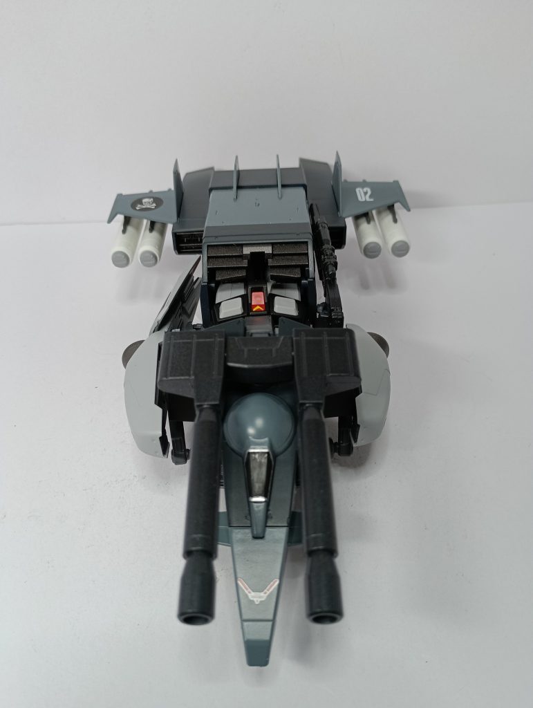 主に中のガンダムを改造しています。