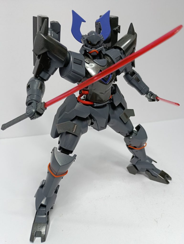 メカデザインが福地仁さんなので、この武者感が個人的にツボです。(聖刻1092やワースブレイドの操兵のデザインとか滅茶苦茶カッコいい♪)