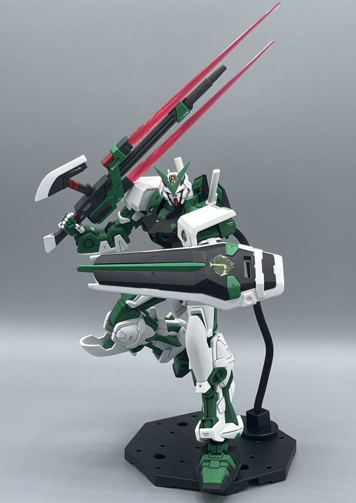 　以上、ガンダムアストレイ・グリーンフレームの紹介でした。　本当に1/100のアストレイシリーズは、出来がいい！今見ても最高の造形だと思っています。　SEEDは大好きなんですが、実は外伝は未履修なんですよね…(-_-;)ASTRAYマイスターの方で、補足や訂正がありましたら、是非コメント欄で教えて下さい(^^)💦　最後までご覧いただき、ありがとうございました(≧▽≦)✨