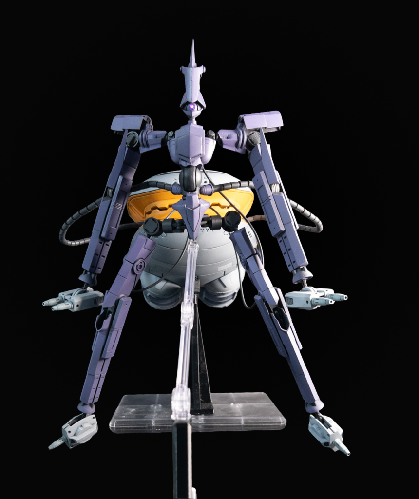 初見で度肝を抜かれたキケロガを HG と同じ 1/144 でキット化大型のMA なのでなんだかんだで 30 cm くらいになりましたデケー！アクションベース 7 と 8 をカスタマイズして保持できるようにしました