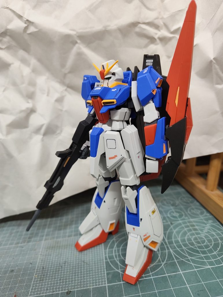 差し替え式でウェーブライダーに変形します。