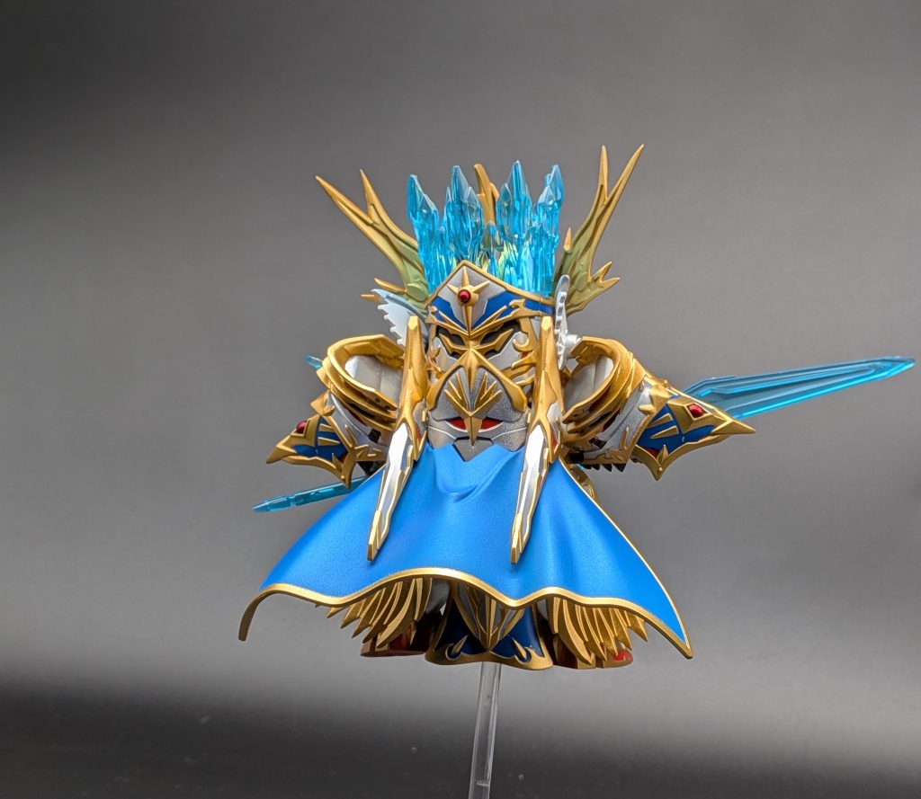 マントにはクレオスのベルベットカラーを使ってみたんですが　写真では分かりにくいですが　布っぽい表現になって個人的には👍