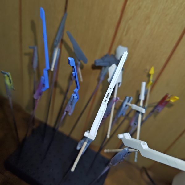 HGガンダムエアリアルのだいたいのパーツが完成♪明日、明後日にはできそうだ♪完成したらオプションパーツでカスタムしたオリジナルのエアリアルを作る予定♪（2枚目）