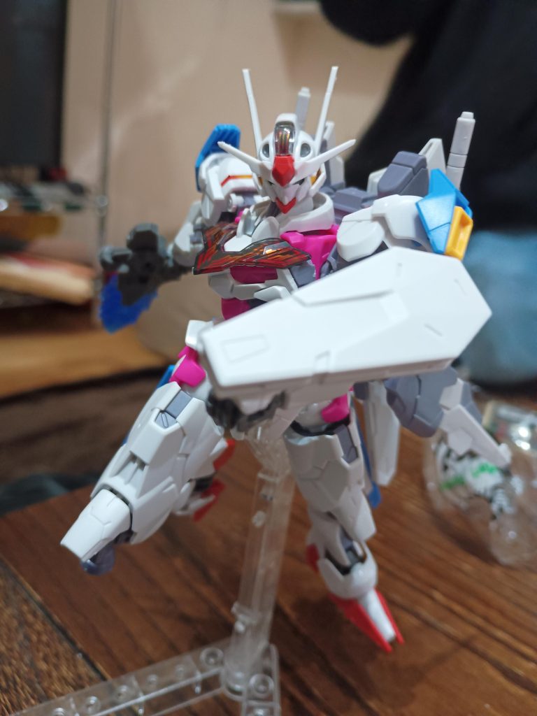 ちょっと配置変更した高機動形態（自称）。さらに上げた機動力で全方位から斬りかかります。