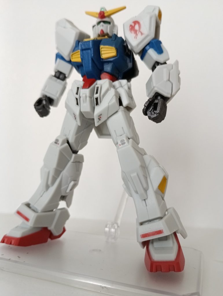 最後に、もし実物大ガンダムマーク2の立像があったとしたら、こんな感じで見上げることになるだろうな～と思いながら撮った1枚です！！