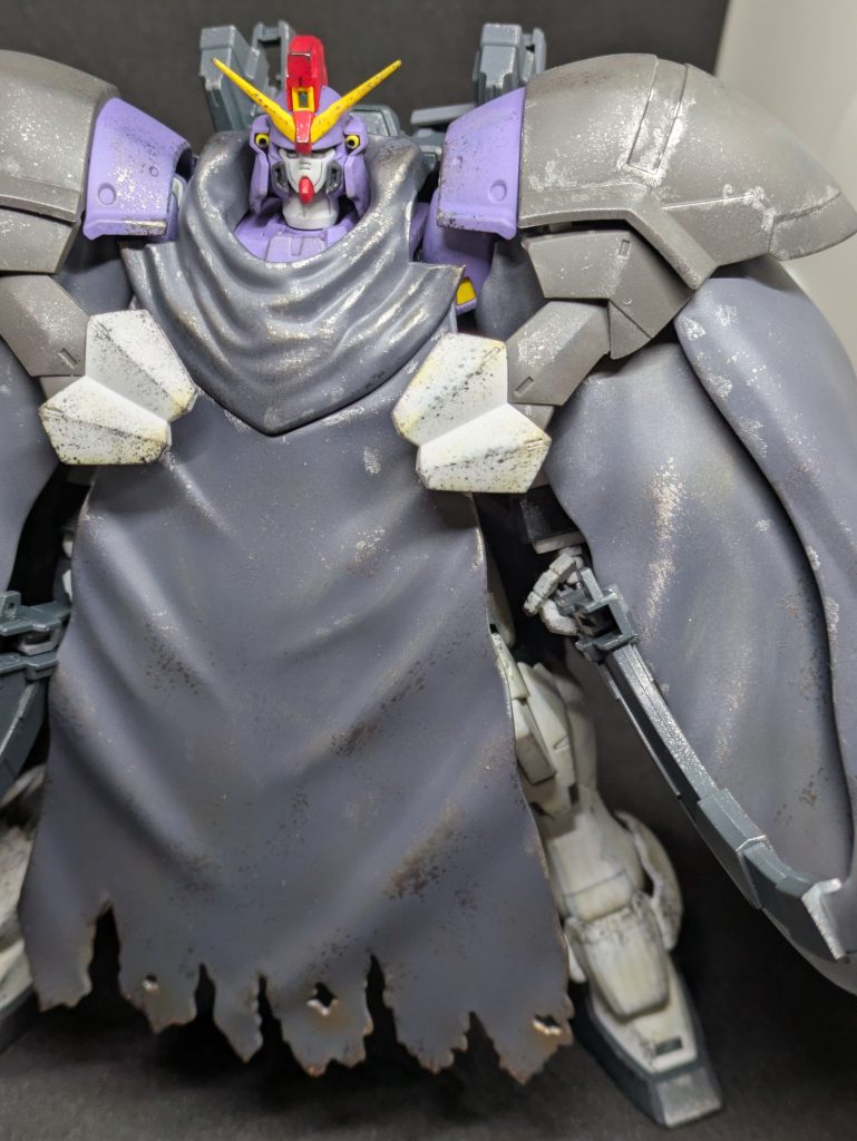 勿論マントもウェザリングしました。