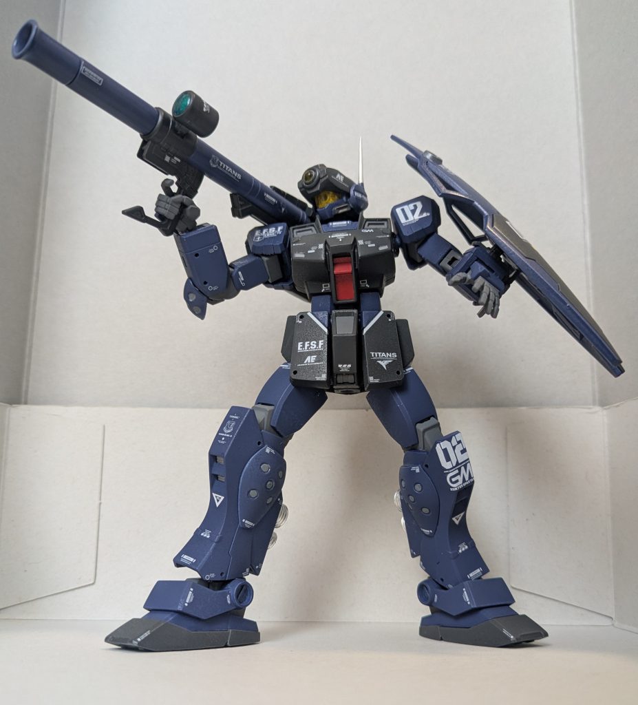 バズーカを持たせたくて、装備させました(gandam-hand1)バズーカはオリジンガンダムから拝借して、イラストを参考に塗装。