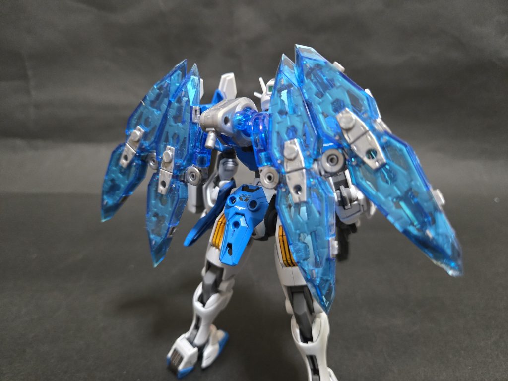 リアビューほぼそのまんま、コトブキヤのエクシードバインダー２です。