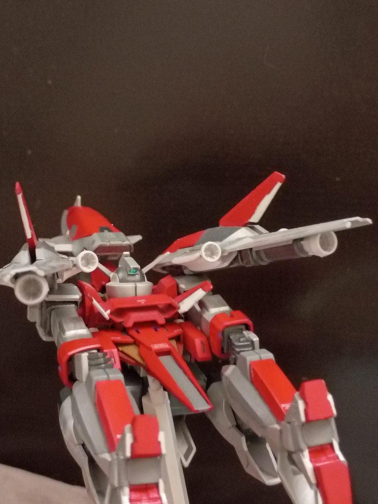 HGBCメテオホッパーのパーツを追加してみました。AGE-2との相性は良いと思います。機動性を高めるために、予備のスラスターもいくつか取り付けました。