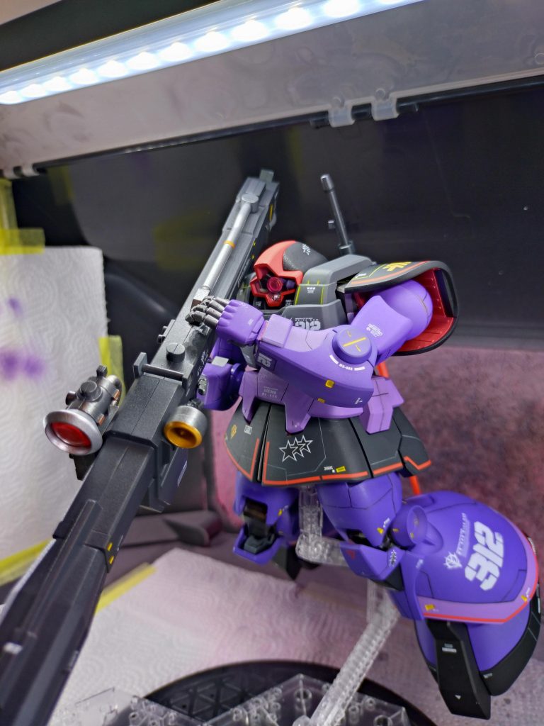 このキットはとにかく大きくて、迫力満点です❗️ビームバズーカも大きい大きい😳完成後の満足感たるや😌