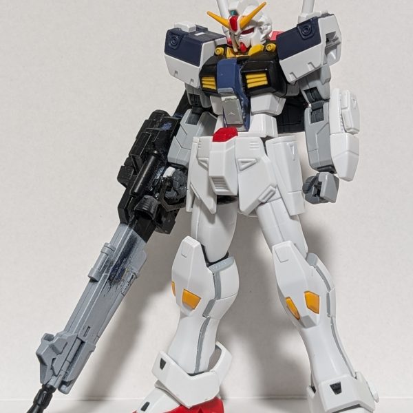 Twitterで腕をクロスボーン魔王にしてF91のパーツを付ける、という天才的な方がいらしたので、真似てみた。あとは溝を埋めて…ヤスって整えて…塗装。完成させたいですな。（3枚目）