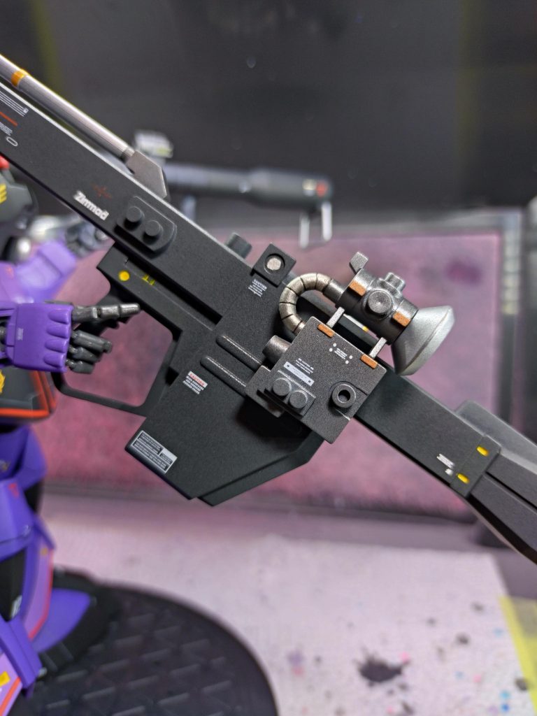 ビームバズーカはメイン武装という事で多少の塗り分けを✨