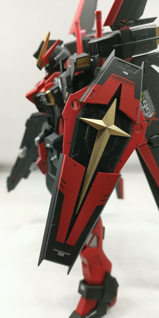 インパルスと言えばこのシールド。スライドギミックがしびれる(๑•̀ㅂ•́)و✧