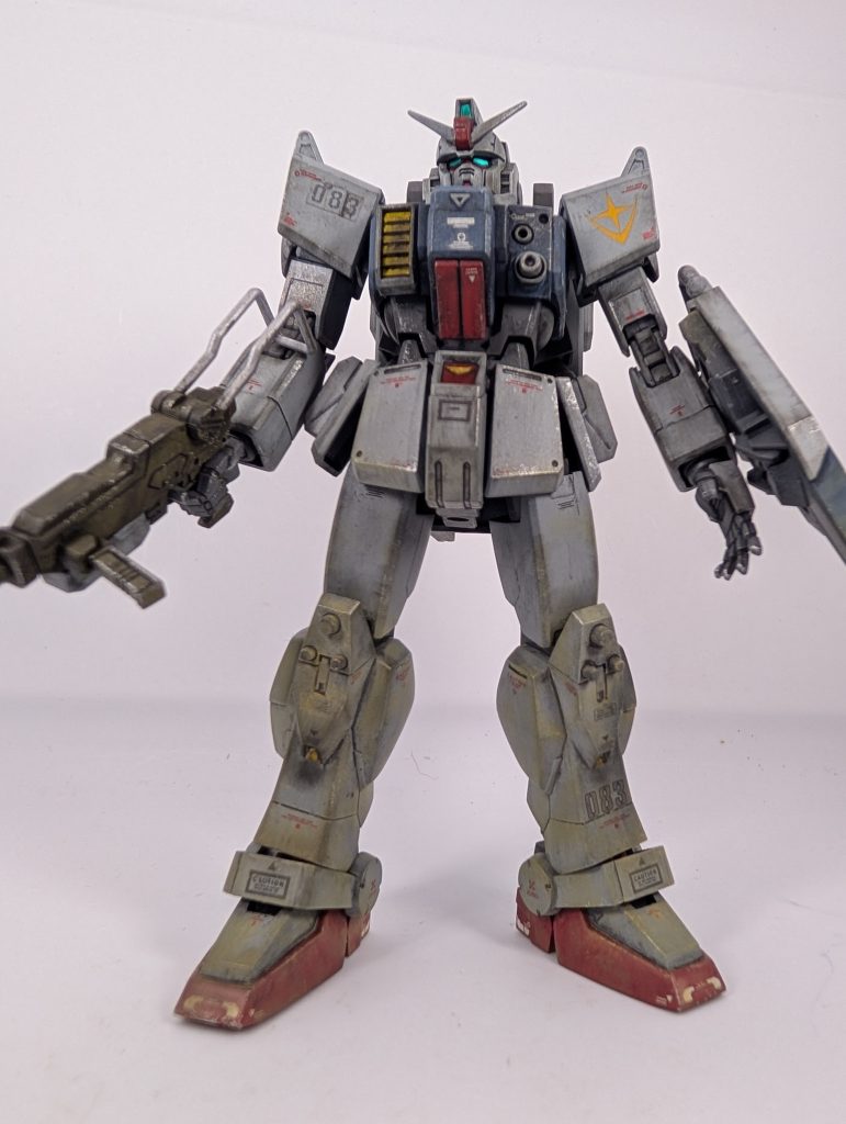 全塗装しました。青部分はミディアムブルー白部分は明灰白色(1)100mmマシンガンはなんとなくオリーブドラブ雑な色分けをしてしまいました（笑）