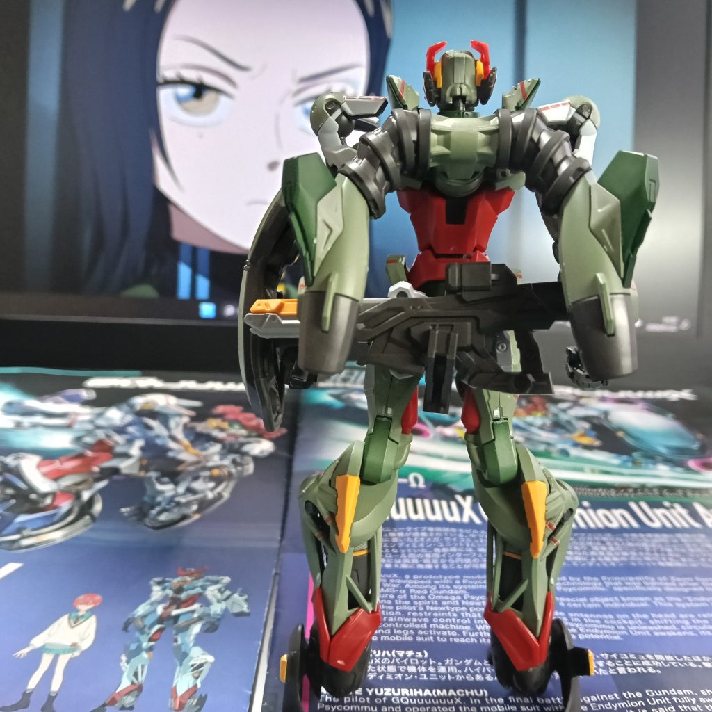 カラーリングを変えただけですが。