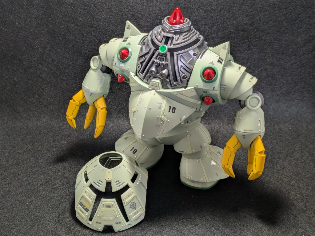 モノアイは磁石を埋め込んで別タイプにも変更できる様にしました。レールには6カ所、磁石を埋め込んでいます。