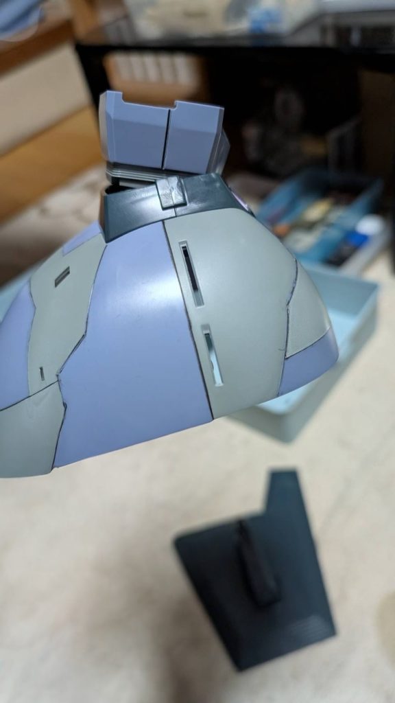 制作途中の腹部、ここまでしか曲げるのが限界なのでここら辺で断念