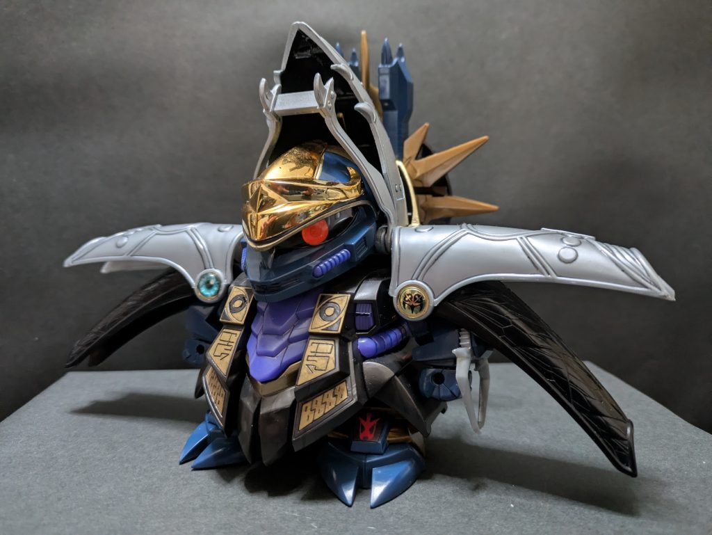 復活闇皇帝一度は滅ぼされた闇皇帝の肉体が黒魔神の妖力によって再生し、何倍もの力を身につけて蘇った姿。分身体であった時の記憶はなく、黒魔神の意のままに行動するだけの傀儡。無限に再生を繰り返すためあらゆる攻撃を無効化する。