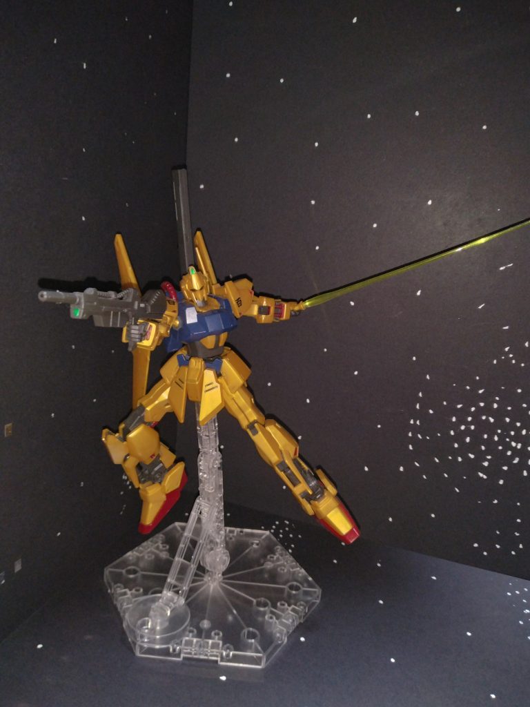 パッケージ風にポージングしました。