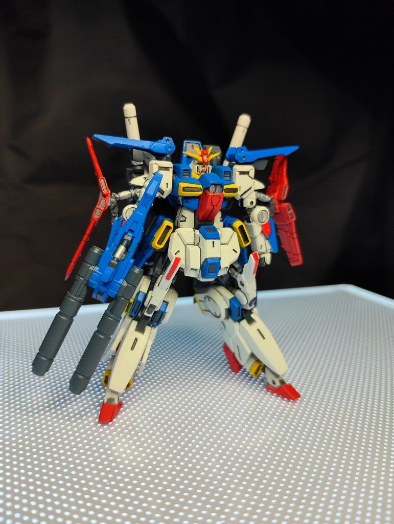 カラーリングは劇中のイメージです。