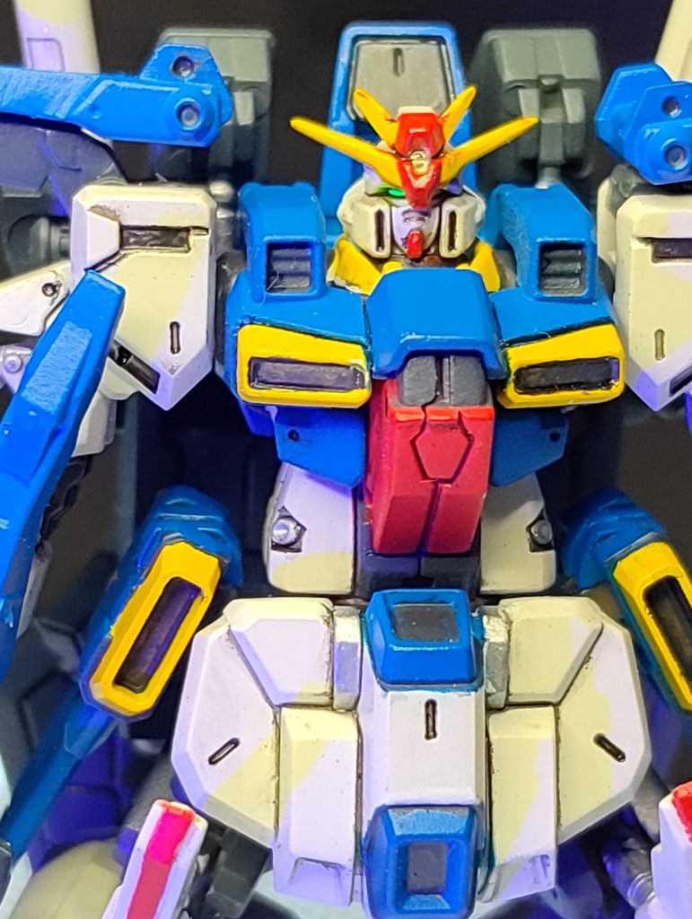 修正ポイントは①首、胴体、足首、にスペンサーを噛まし延長する事により少しだけスマートなイメージを目指しました！&nbsp;