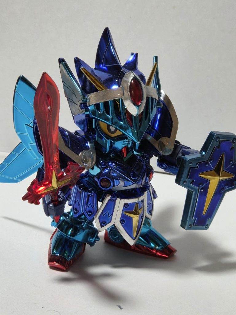 水色のメッキ塗装は1度緑を作ってから青を加えてフィニッシュクリアで薄めたものを重ね吹きしてます。想定していた色より濃くなってしまいましたが綺麗に仕上がったので良しとしますw