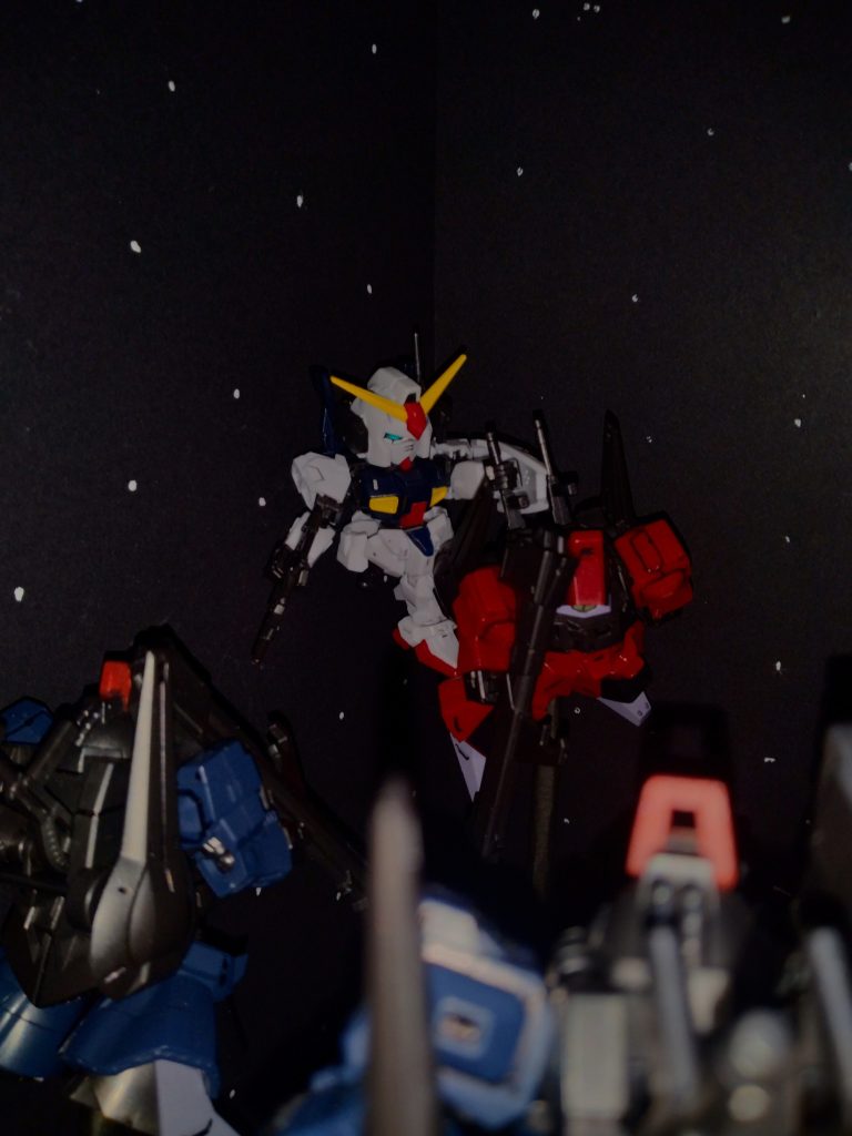 「ここまでだな…」「離せっ!」「弾着確認、敵を捕捉した!」「ええぃ」