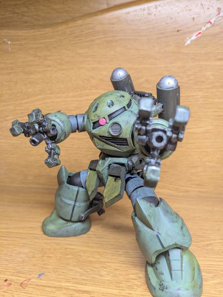 モノアイは磁石で動くようにしました