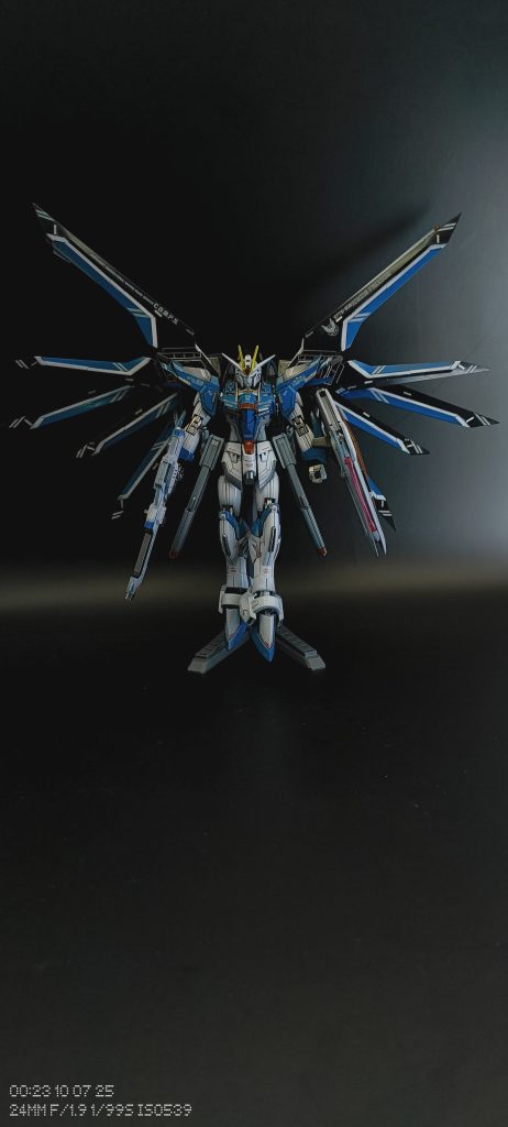 HGライジングフリーダムガンダム–5枚目/制作者：Arts