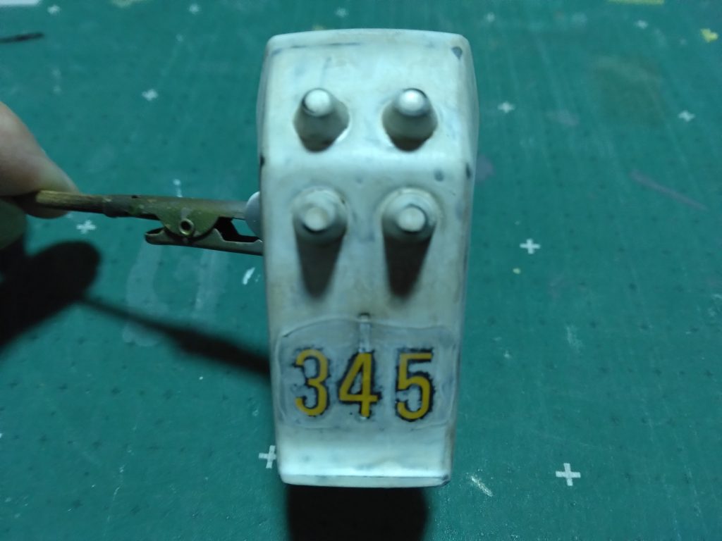 作品名：冬季迷彩テスト<p>ジャンクパーツで、冬季迷彩をテストしてみました😃 次回作に施す予定😄</p>
