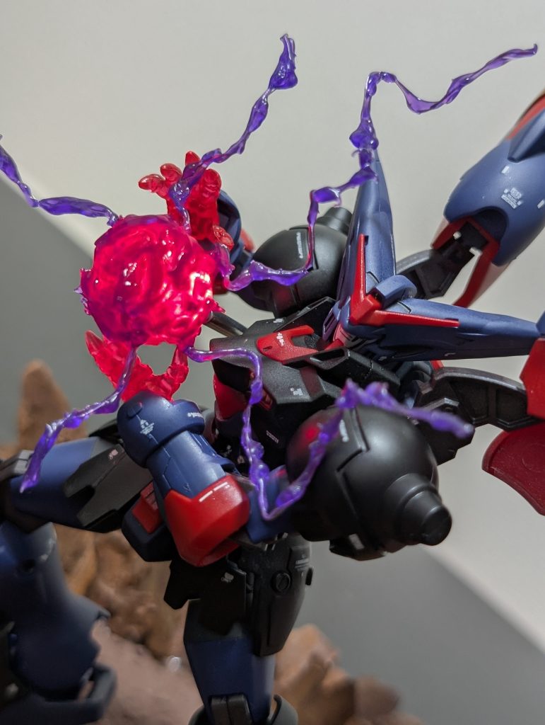 1枚目が最初にエフェクト作ろうとしてたのが残ってたのでこちらもアップします！※また出てきたら更新するかもです2枚目の今のもまだまだクオリティ上げれそうなので日々勉強します！