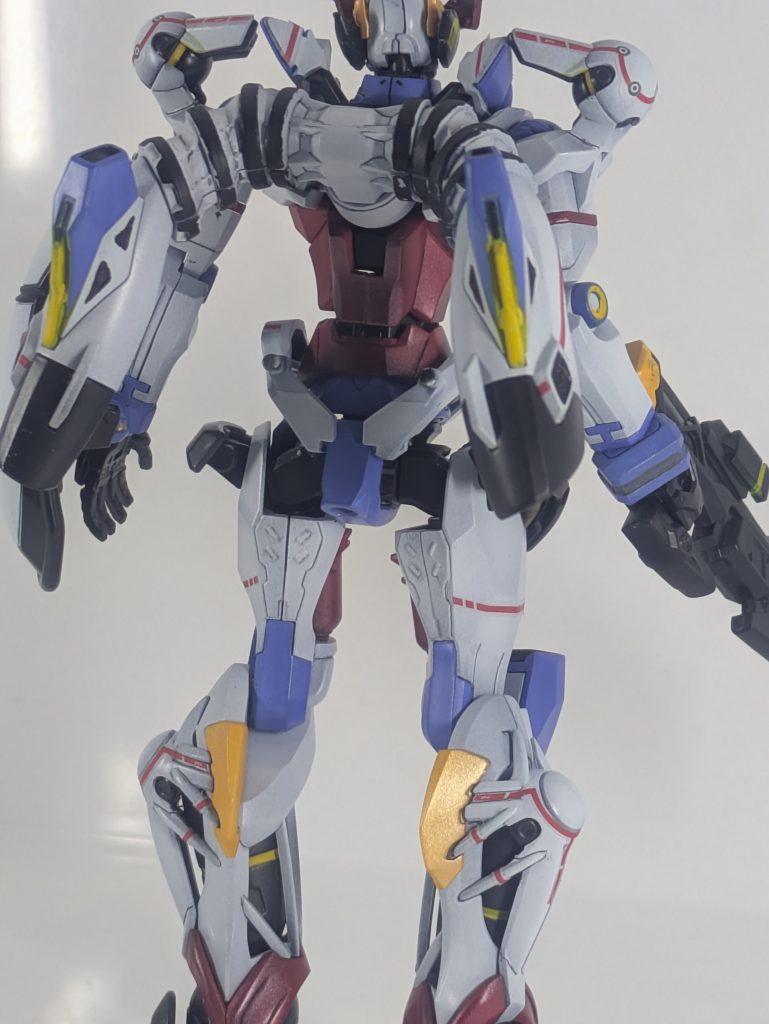 バックショット。ふくらはぎのパーツ分け、意味わからんくらい細かいですよね笑分解すると、何のパーツなのかよくわからなくなります。