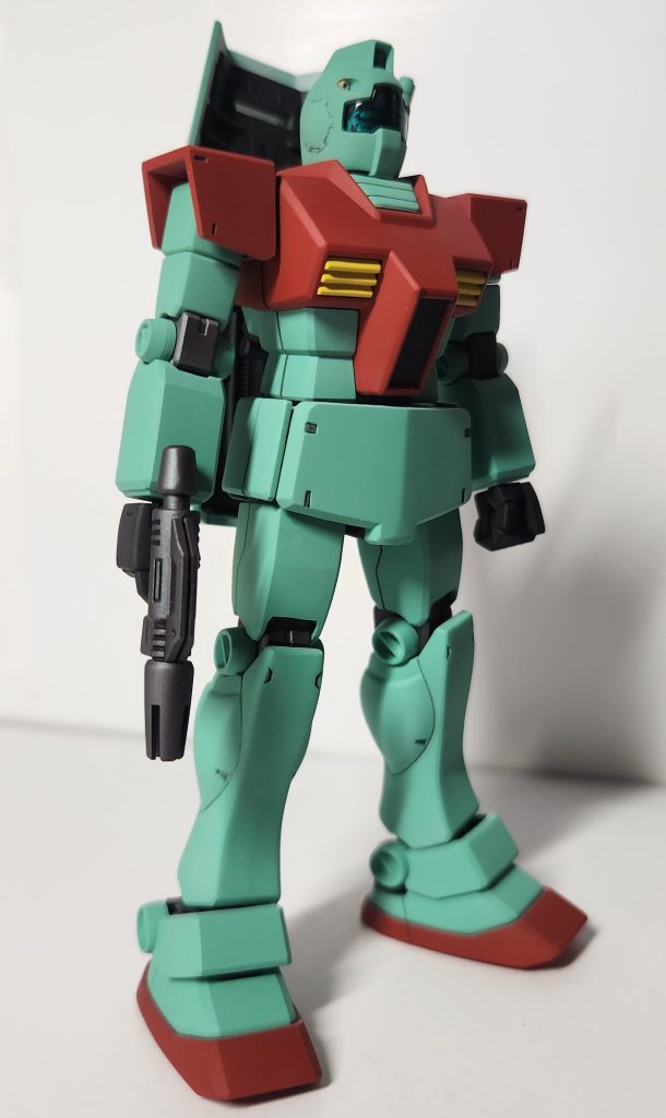 自分の好みでかなり濃い色で塗装しました。大満足です。