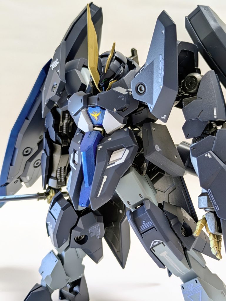 今まで作りたかったエンペルトモチーフのガンダムを作れて大満足です！ここまで見ていただきありがとうございました！