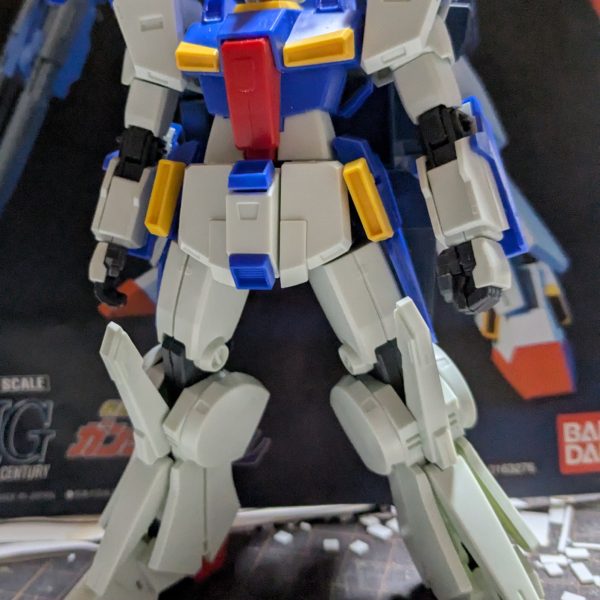 現在製作中のHGUC リヴァイブ版ガンキャノンの修正箇所のパテの乾燥の間に、タンスをチョット整理していたら赤バンダイのガンプラが、出るわ出るわ(約20年分)その内の1つYouTubeの『ふわとろ大尉』さんの製作した強化型ZZガンダムを見ていて、気になっていたガンダムZZを初めて作ってみた。(仮組み)初めてZZガンダムを仮組みしてみたけど・・・そのままでも悪くは、無いけど何か？？？となる。古いから可動域は、現在のガンプラに比べると絶望的に悪いからなぁ〜。う〜ん。どうしょうかな？&nbsp;（4枚目）