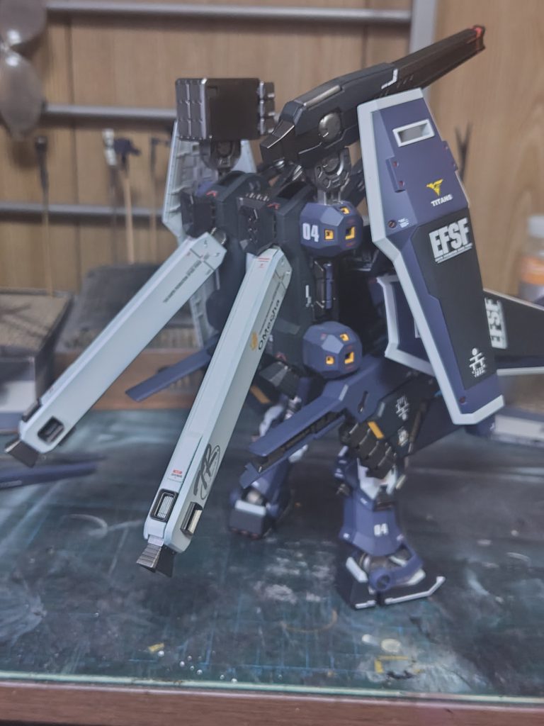 背面もプレバンのティターンズデカール