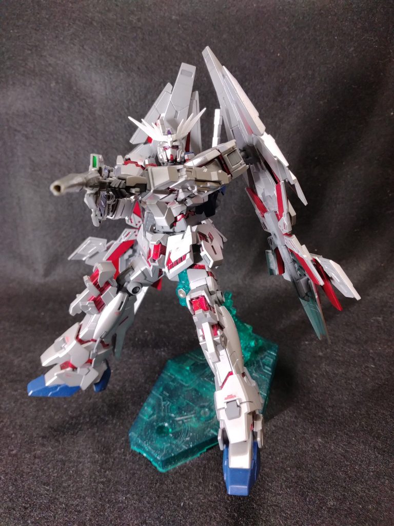 『Gのレコンギスタ』ではまともに動かないという、ひどい扱いでした。