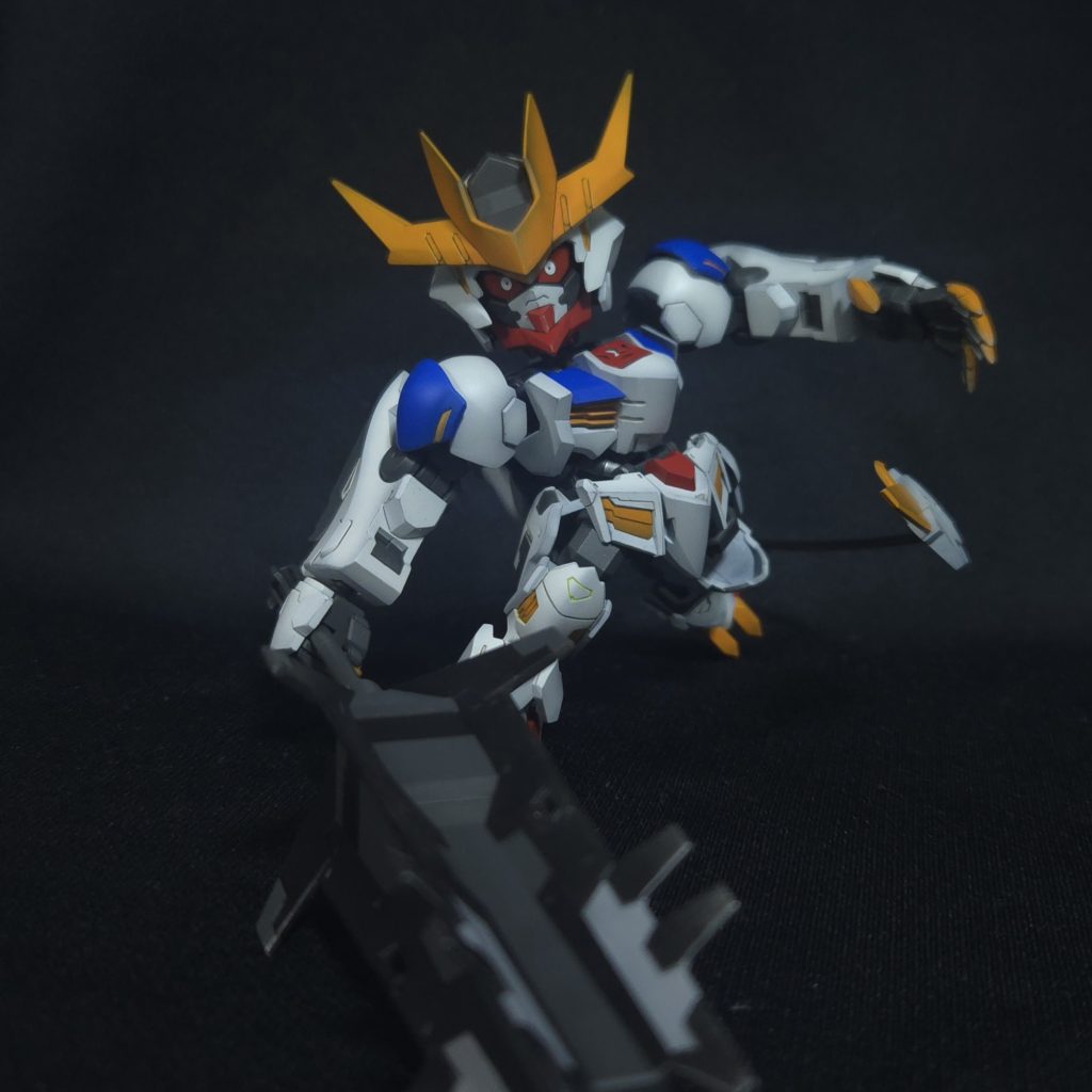 ガンギマった表情は実にバルバトスらしい！