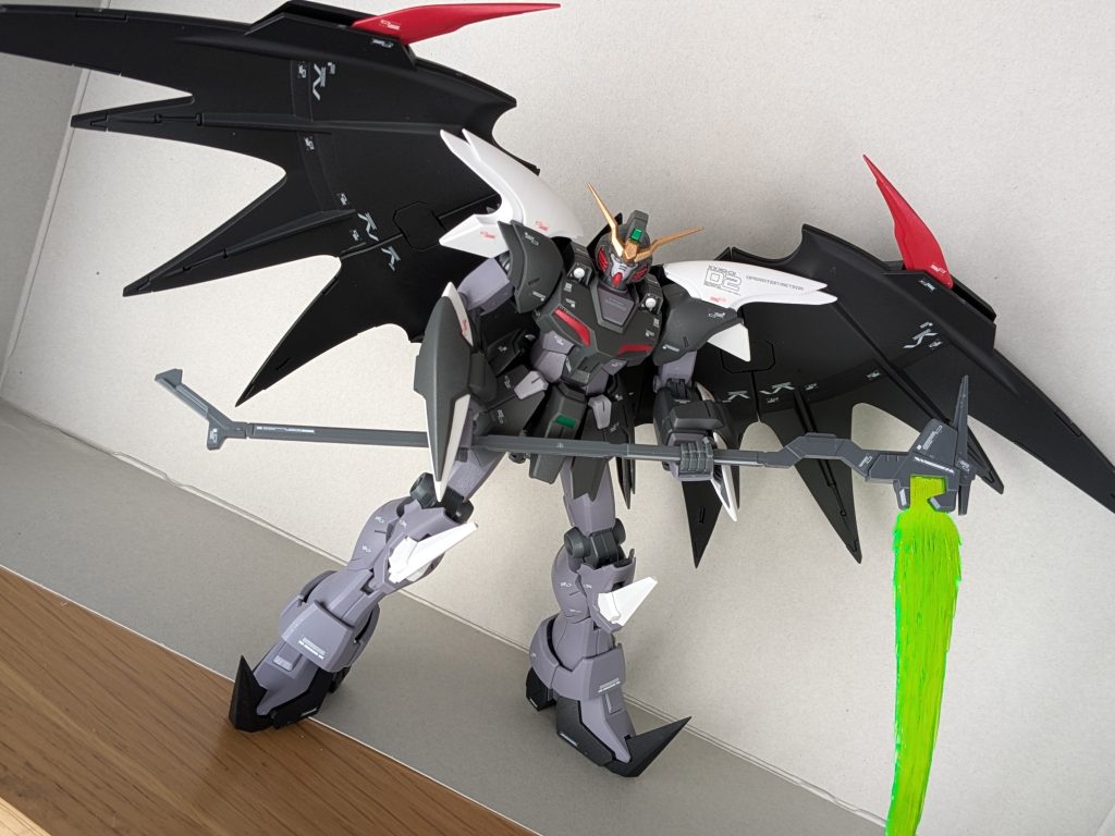 武器が鎌のみで潔くて良いwww