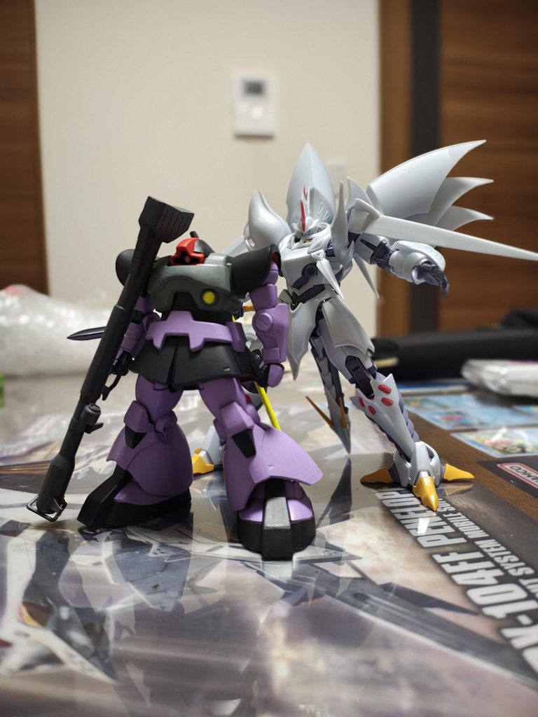 作品名：親子ツーショット<p>父のhgサイバスターとドムで、 ツーショットを撮りました笑 この写真のドムが一番カッコいい気がする…</p>
