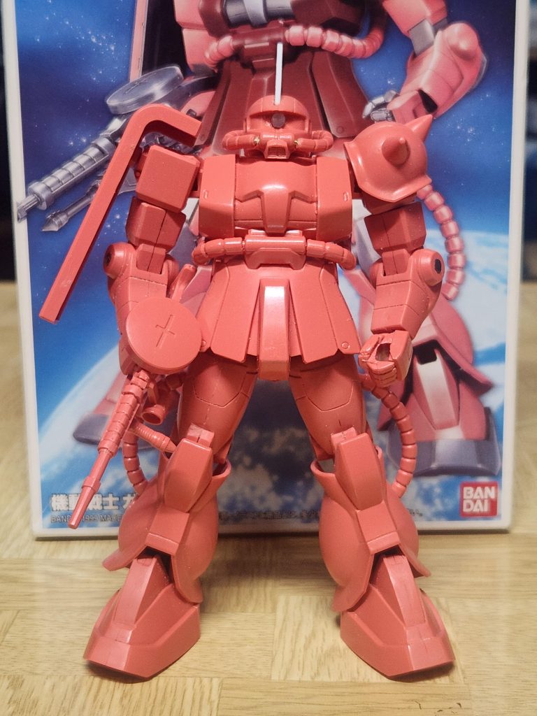 塗装前ショット。●ツノが紛失していたので、自作●折れた動力パイプは真鍮線で補強●肘、膝はポリランナーの差し込みに変更して後ハメ化●足首はボールジョイントに変更当時の自分がかなり壊してしまっていたので、復活に苦労しました