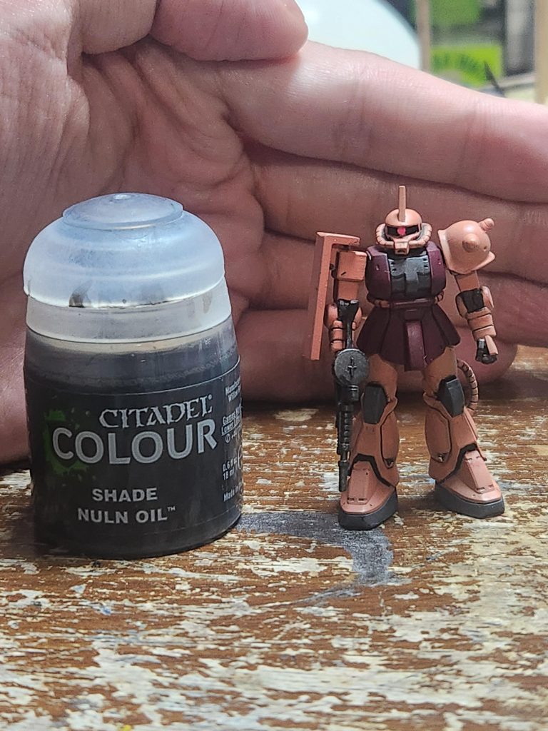 1/380カップガンプラです。こちらも1/200と塗り方は同じですがとにかく小さいので、目がヤバイです。細かなスミイレにはシタデルのナルンオイルが活躍。