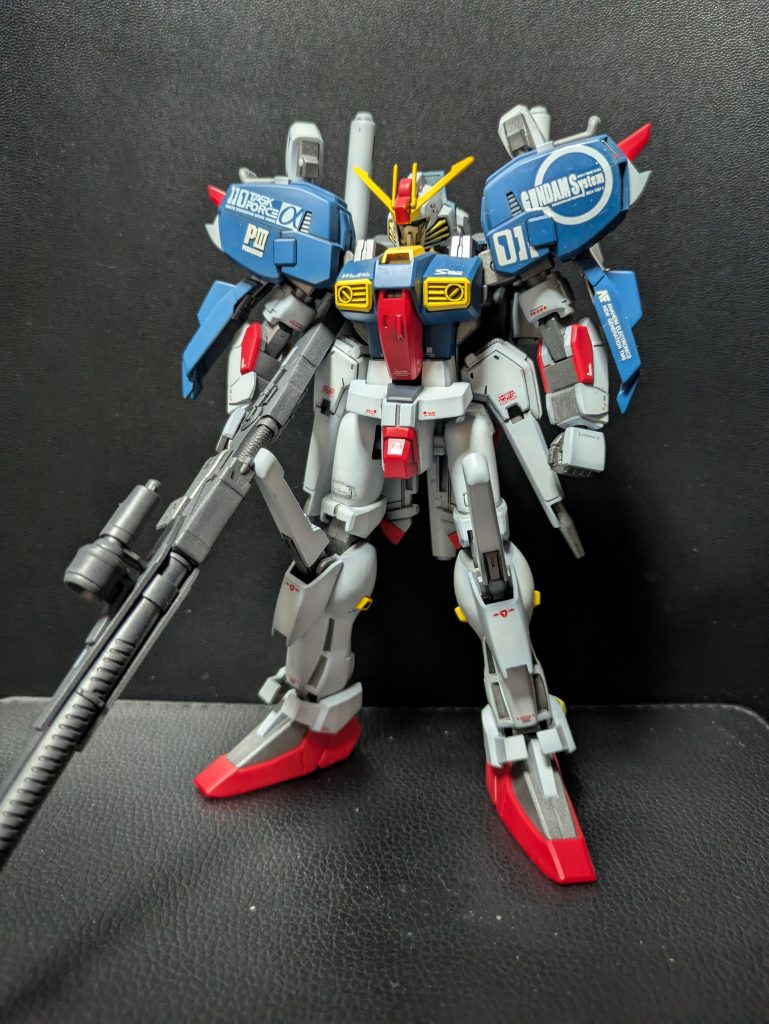 もちろんSガンダム体形にも戻せます！