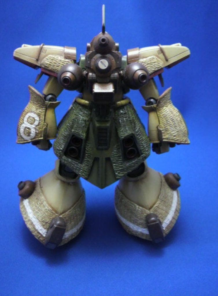 ツェメリットコーティングはエポパテを薄く貼り付け、ひたすらマイナスドライバーで叩いてます