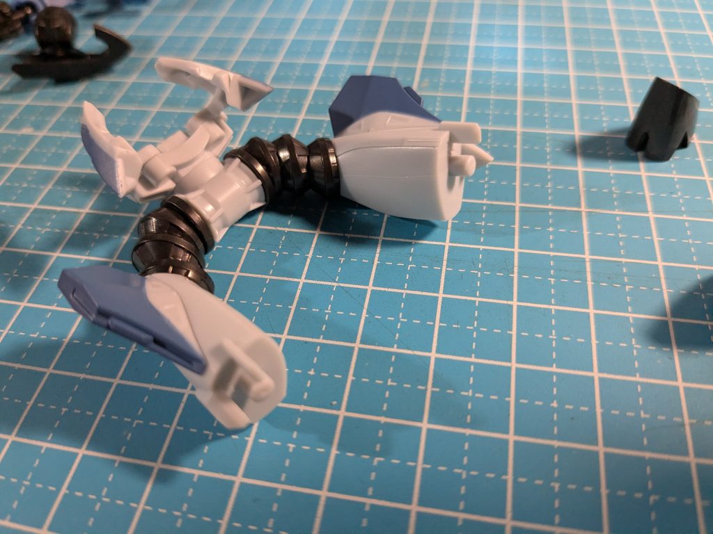 バックパックのブースタ部分も3mmジョイントです。こちら色々使えそうですね