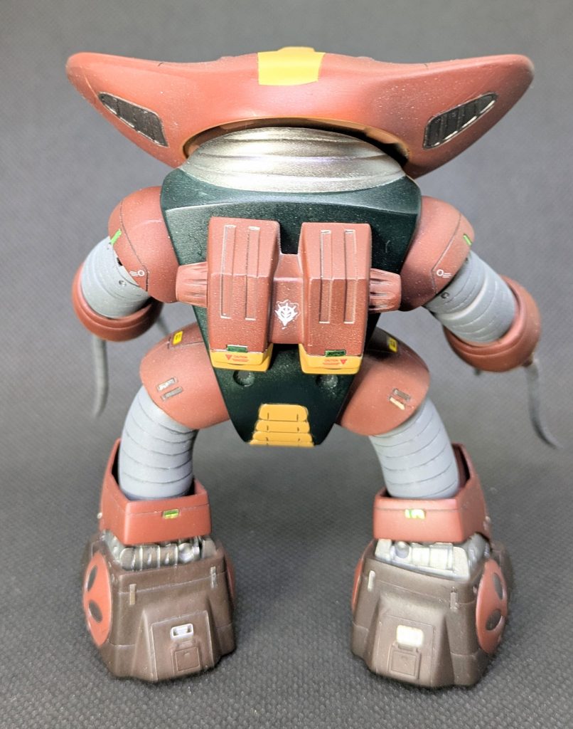 バックショット✨️バックパックはストレートですが塗り分けとディテールアップを少々。ヘッドパーツの取付穴を少し後方に変更してるので、襟元にスキマができてしまってますが😅敢えてそのまま😂