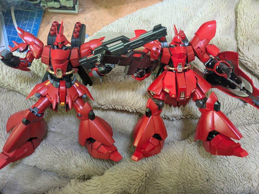 作品名：サザビーの間違え探し（笑）<p>自分は見てる側から観て左の方が好きなんです✨️ シナンジュと部分入れ替えミキシングって言うんですかね? 少しシャープになってかっこいいと思っています✨️ 右はこの間つぶやいたときに言ってたジャンクのサザビー下半身だけまだ [&hellip;]</p>
